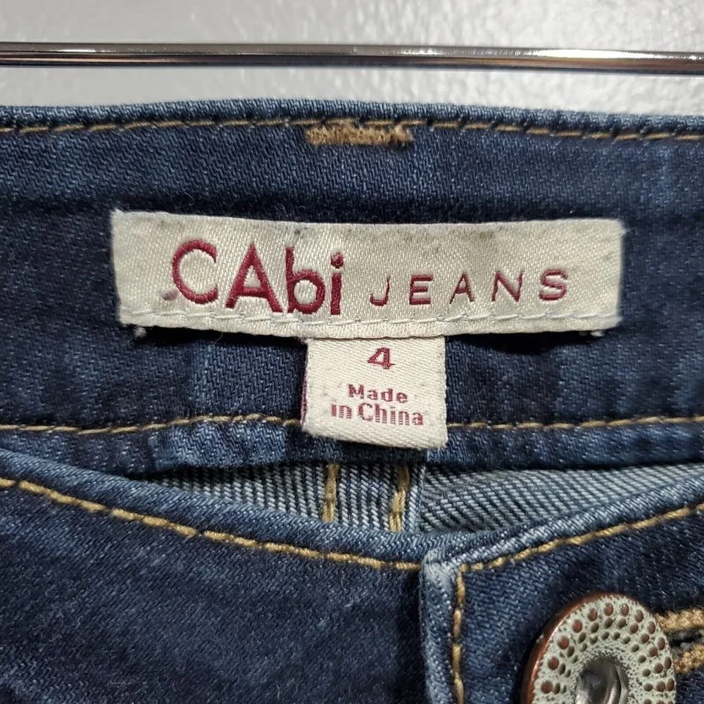 Cabi Womens Zoe Deep Indigo Flare Low- Rise Jeans Stretch Soft Lightweight Sz 4